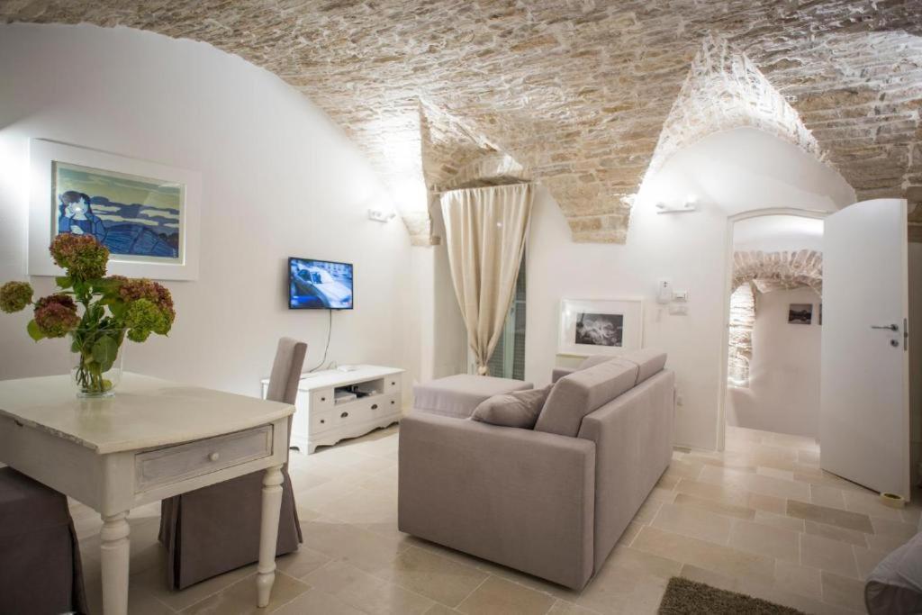 Le Suites Al Torrione Ruvo di Puglia Exteriör bild